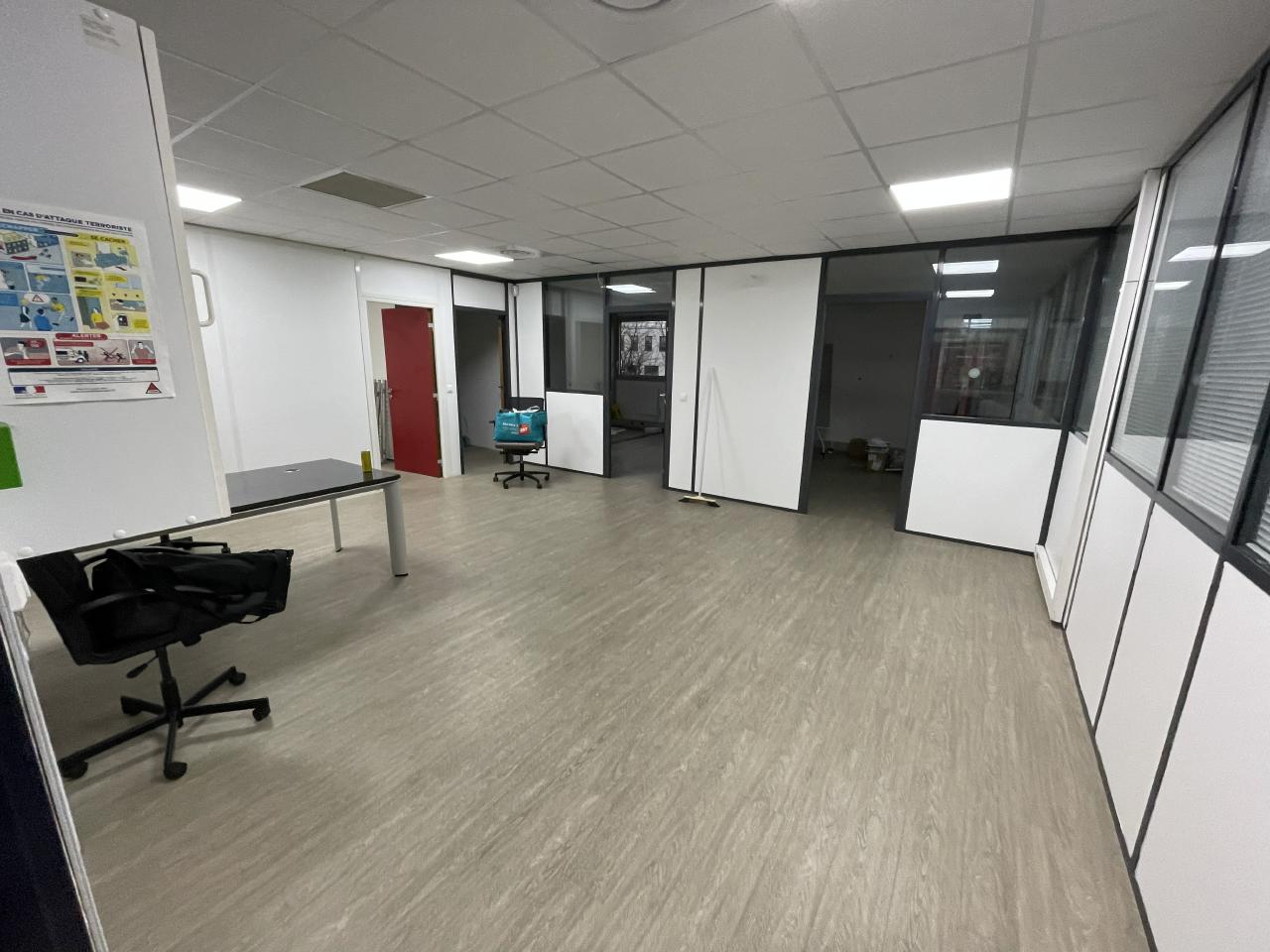 Local d'activité Villiers-sur-Marne 1067m² Location local d'activité Villiers-sur-Marne Val-de-Marne OLACT2421090 8